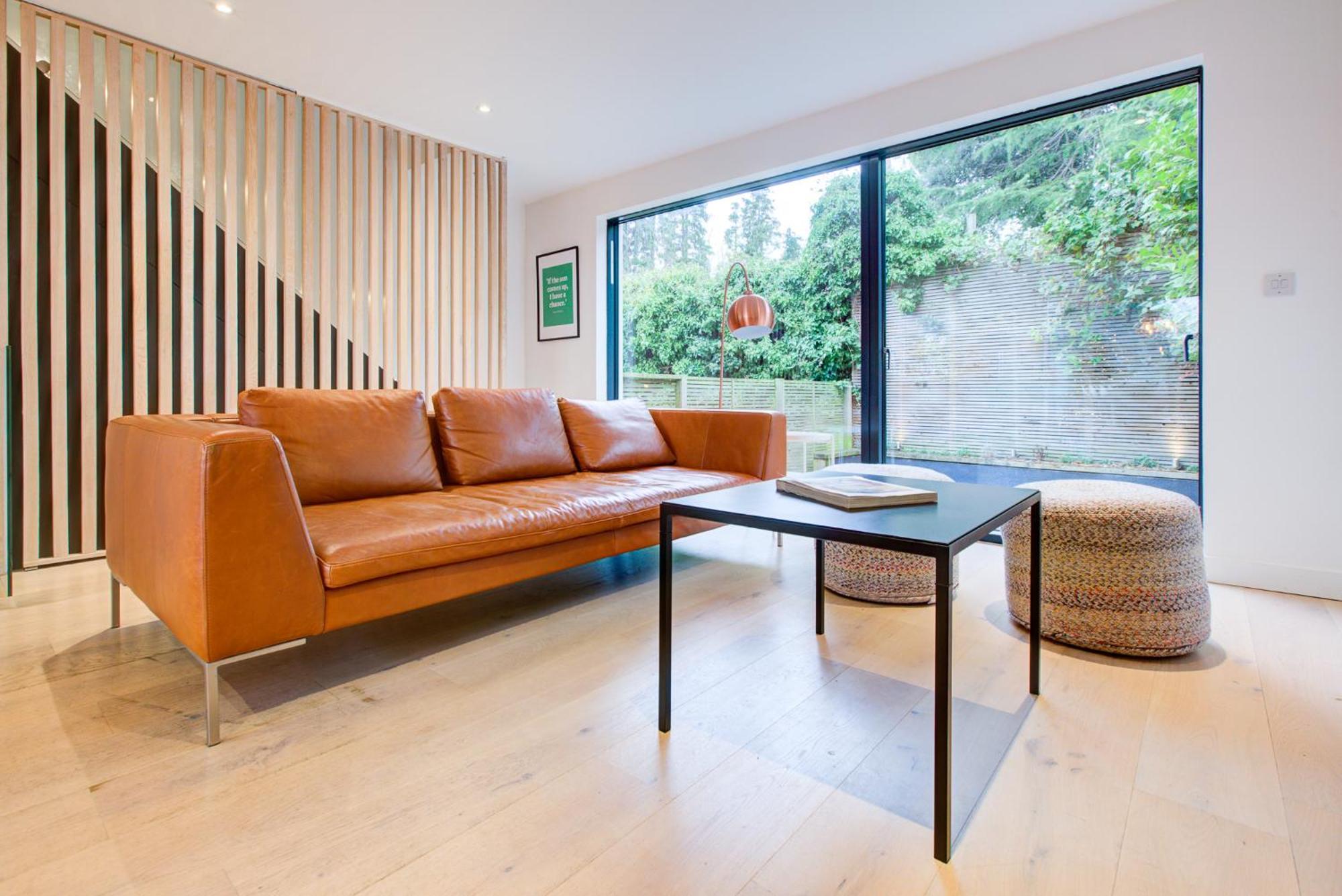 Neoteric Home Wimbledon Village ลอนดอน ภายนอก รูปภาพ