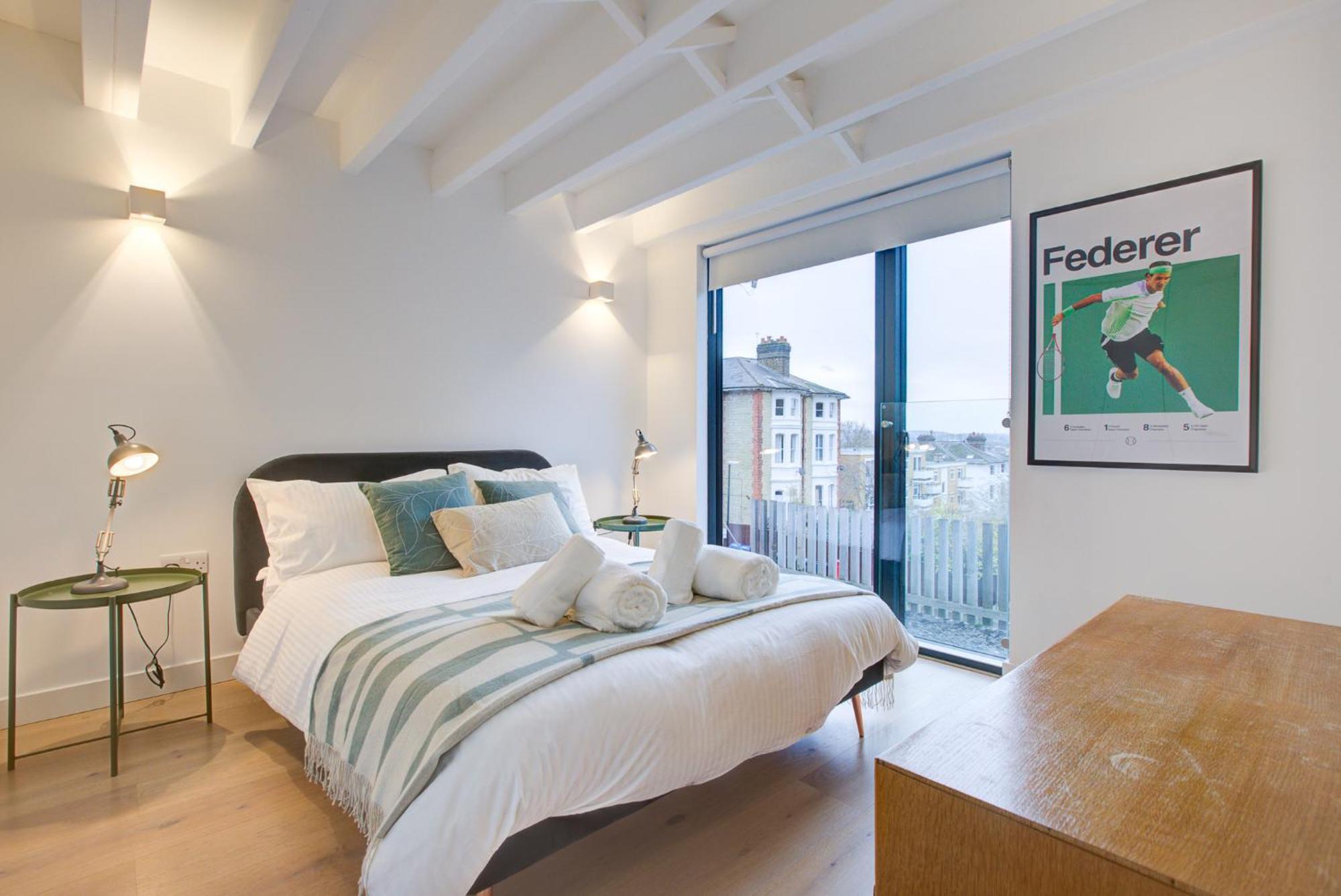Neoteric Home Wimbledon Village ลอนดอน ภายนอก รูปภาพ